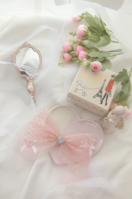 elysia ribbon brooch (2 colours)